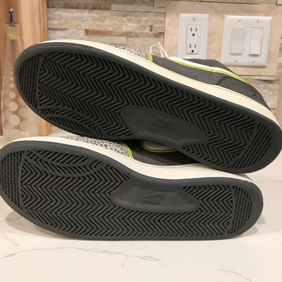 Nike Air Zoom Infiltrator colors grey neon green - Picture 4 of 4